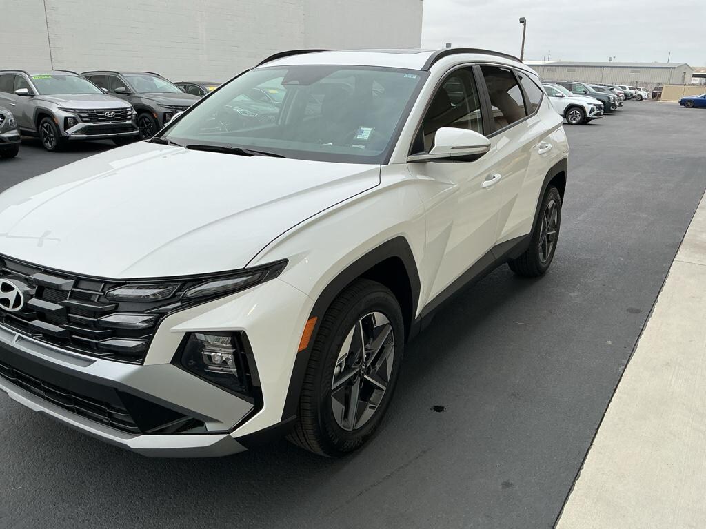 New 2026 Hyundai Tucson SEL Premium AWD Sport Utility
