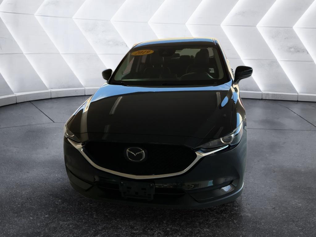 2019 Mazda CX-5 Touring photo 2