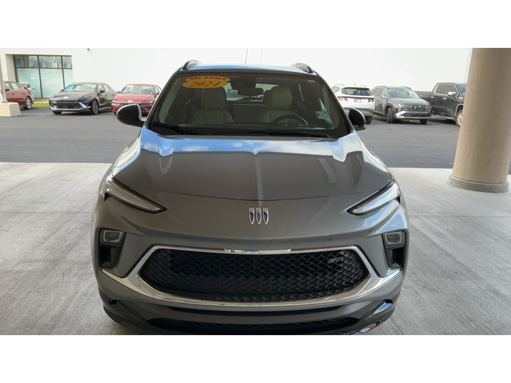2024 Buick Encore GX Sport Touring's photo