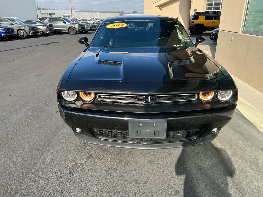 2019 Dodge Challenger SXT Plus