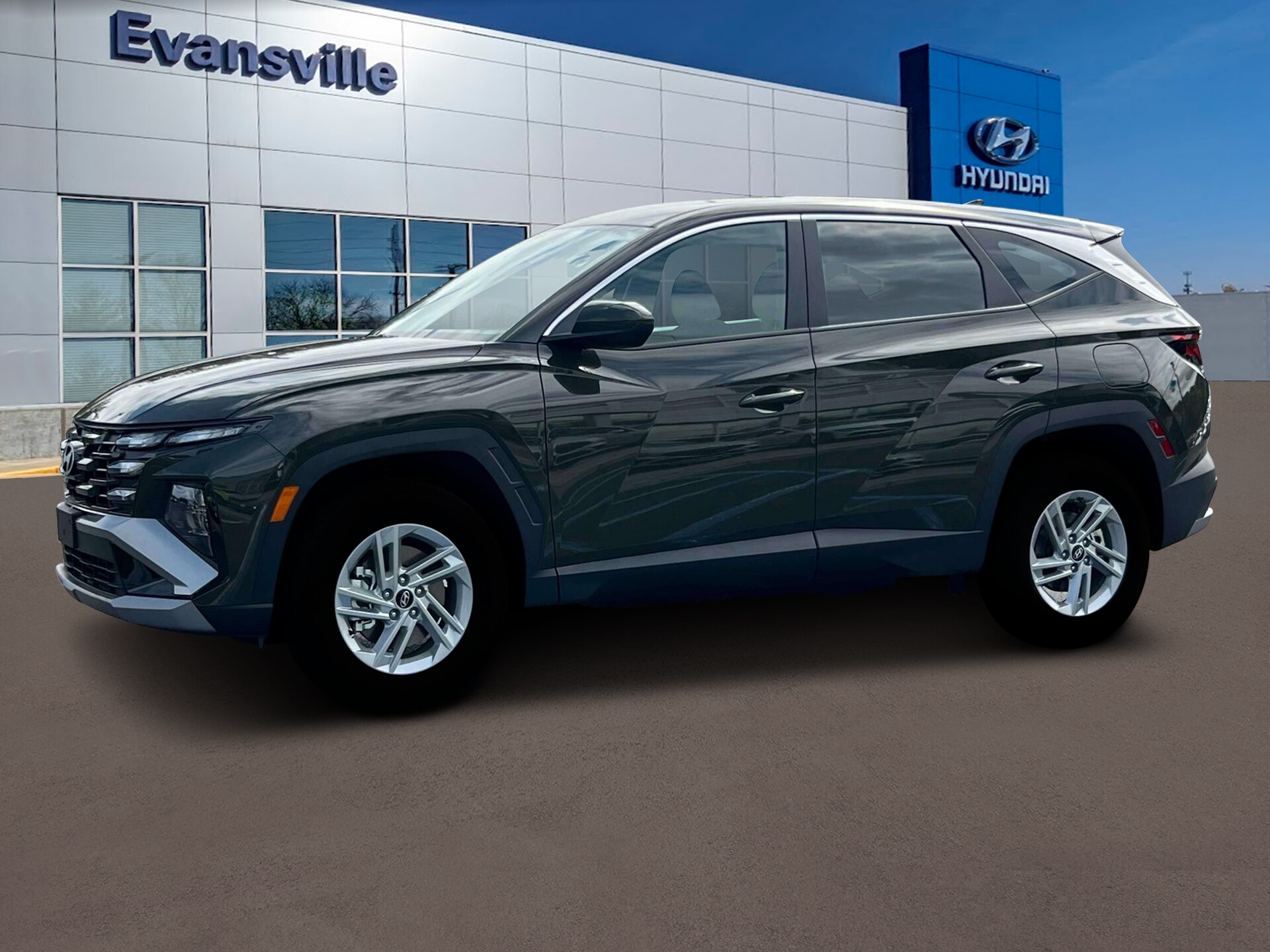 2025 Hyundai Tucson SE photo 2
