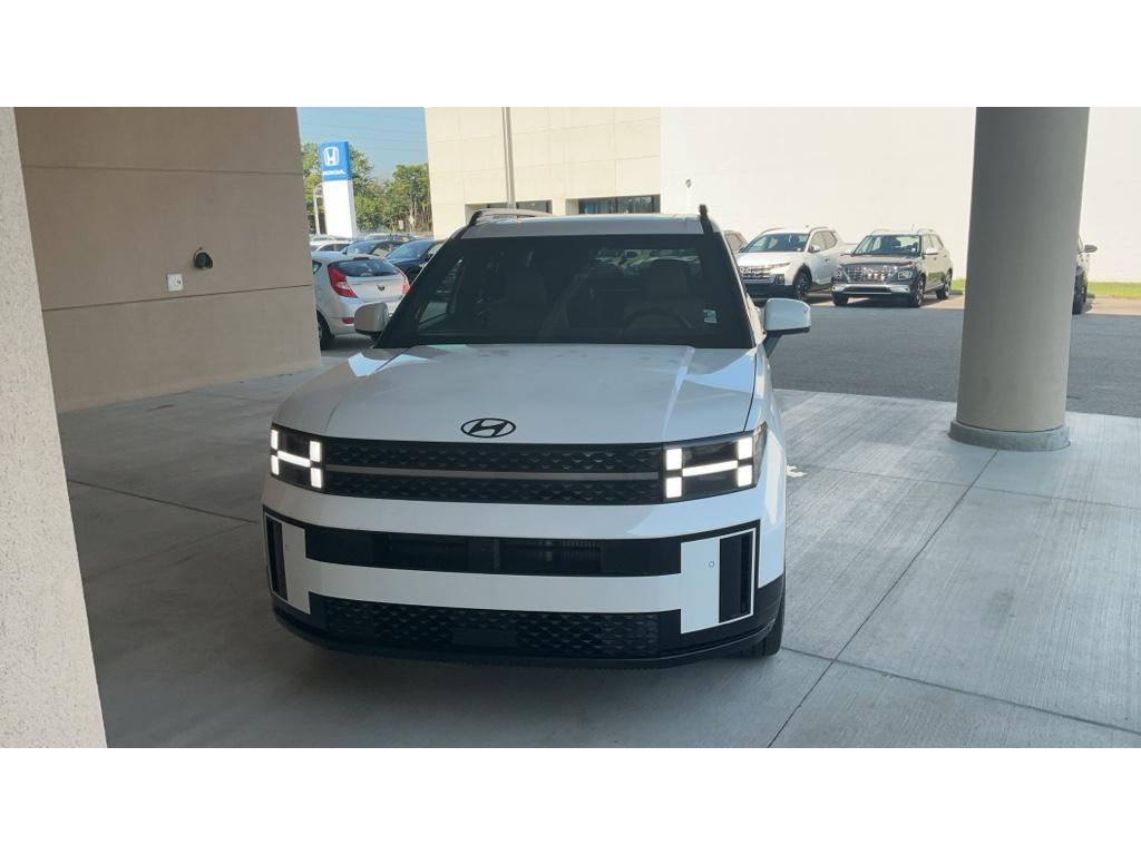 2026 Hyundai Santa Fe Calligraphy photo 2