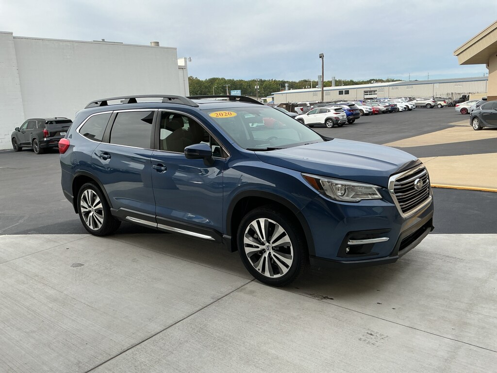 2020 Subaru Ascent Limited photo 2