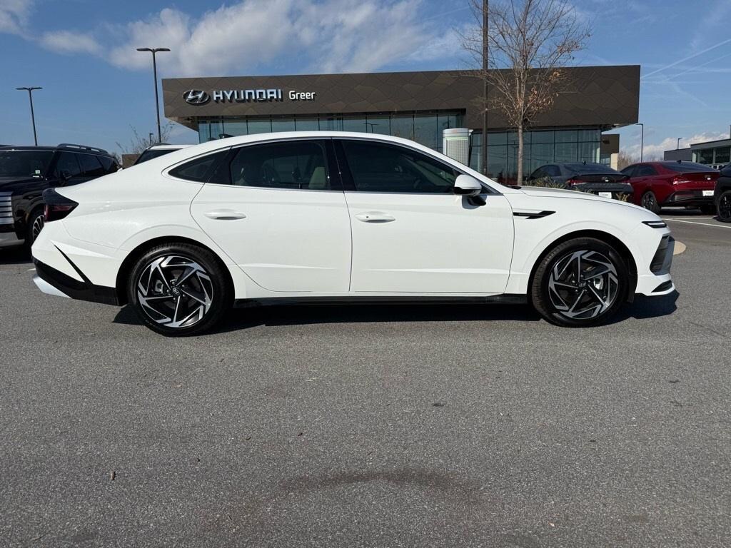 New 2026 Hyundai Sonata SEL Sport Sedan