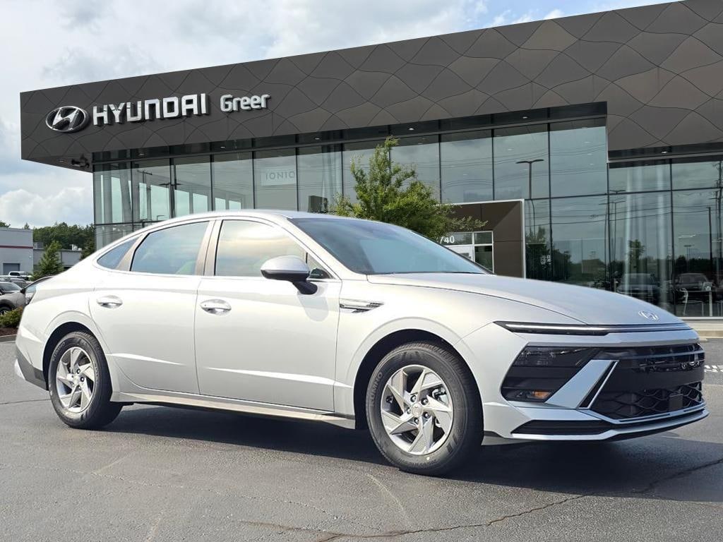 New 2026 Hyundai Sonata SE Sedan