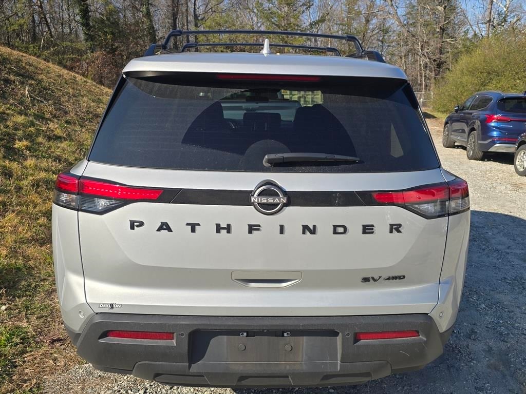 Used 2022 Nissan Pathfinder SV SUV