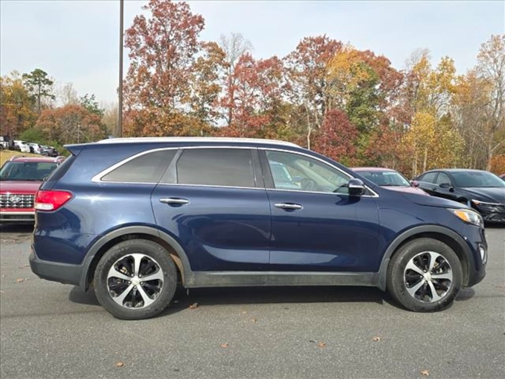 Used 2018 Kia Sorento 3.3L EX SUV
