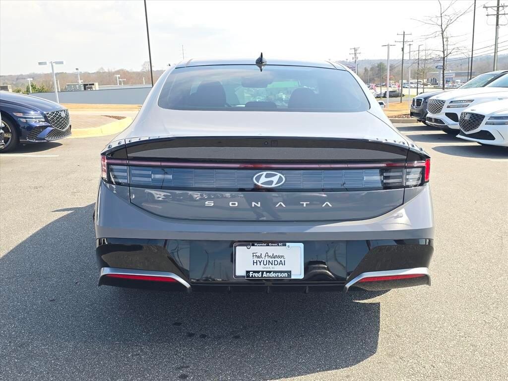 Used 2025 Hyundai Sonata SEL Convenience Sedan