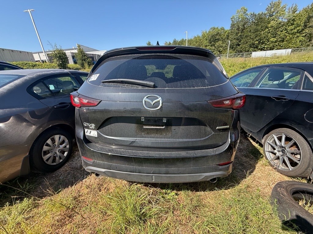 2024 Mazda CX-5 2.5 S Preferred photo 4