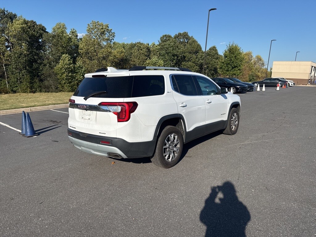 2020 Gmc Acadia SLT photo 4