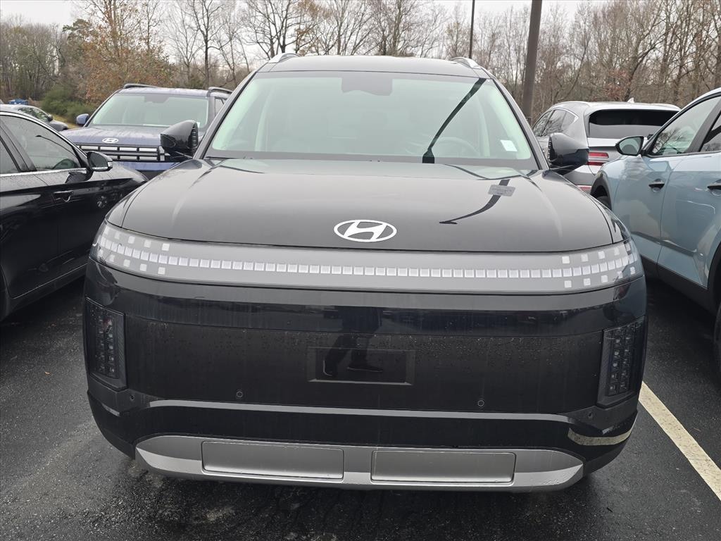 New 2026 Hyundai IONIQ 9 SE SUV