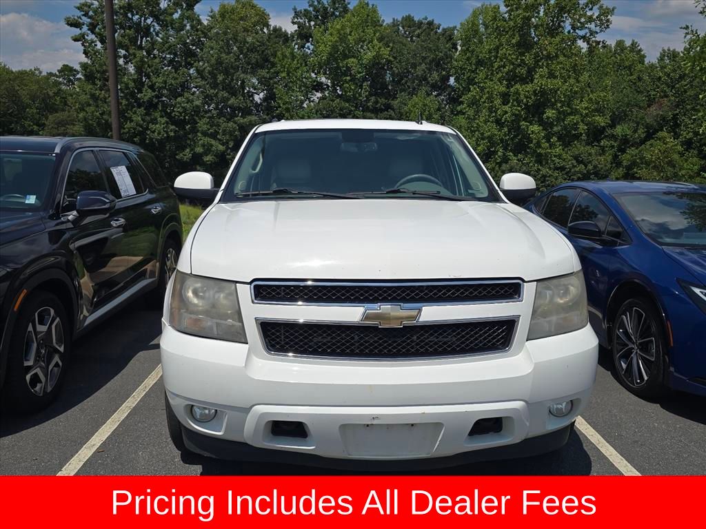 Used 2011 Chevrolet Suburban LT with VIN 1GNSKJE37BR186170 for sale in Greer, SC