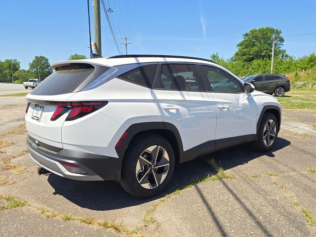 New 2026 Hyundai Tucson SEL FWD SUV