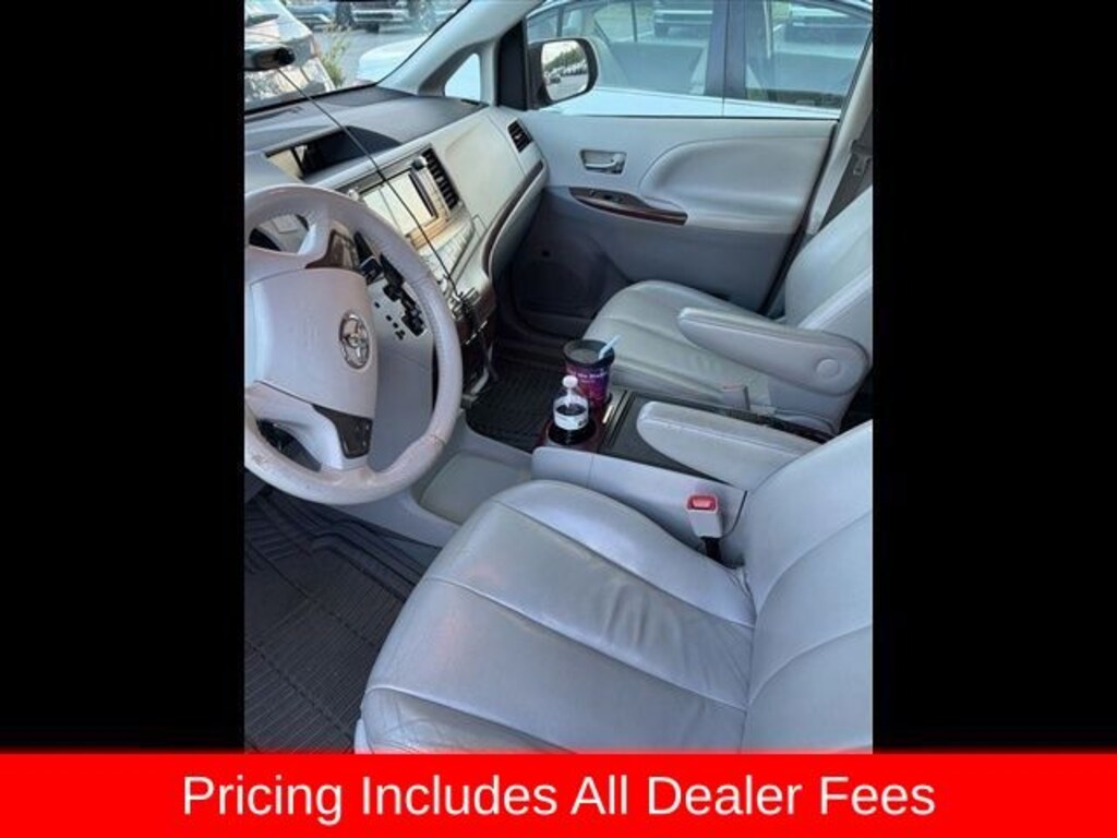 Used 2013 Toyota Sienna XLE 7 Passenger Minivan/Van