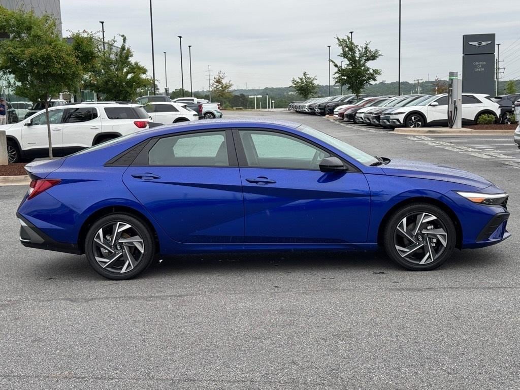 New 2025 Hyundai Elantra Hybrid SEL Sport Sedan