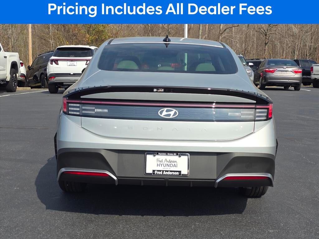 New 2026 Hyundai Sonata SE Sedan