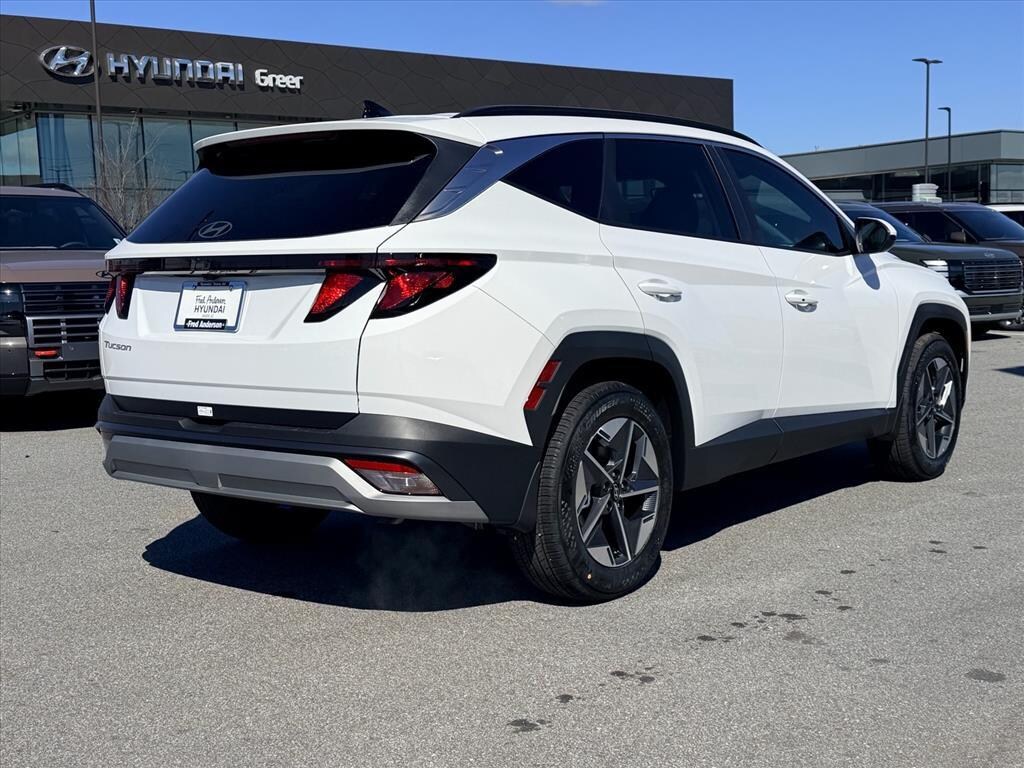 New 2026 Hyundai Tucson SEL FWD SUV