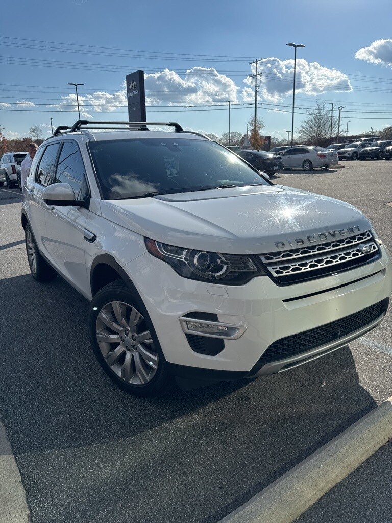 2016 Land Rover Discovery Sport HSE LUX photo 3