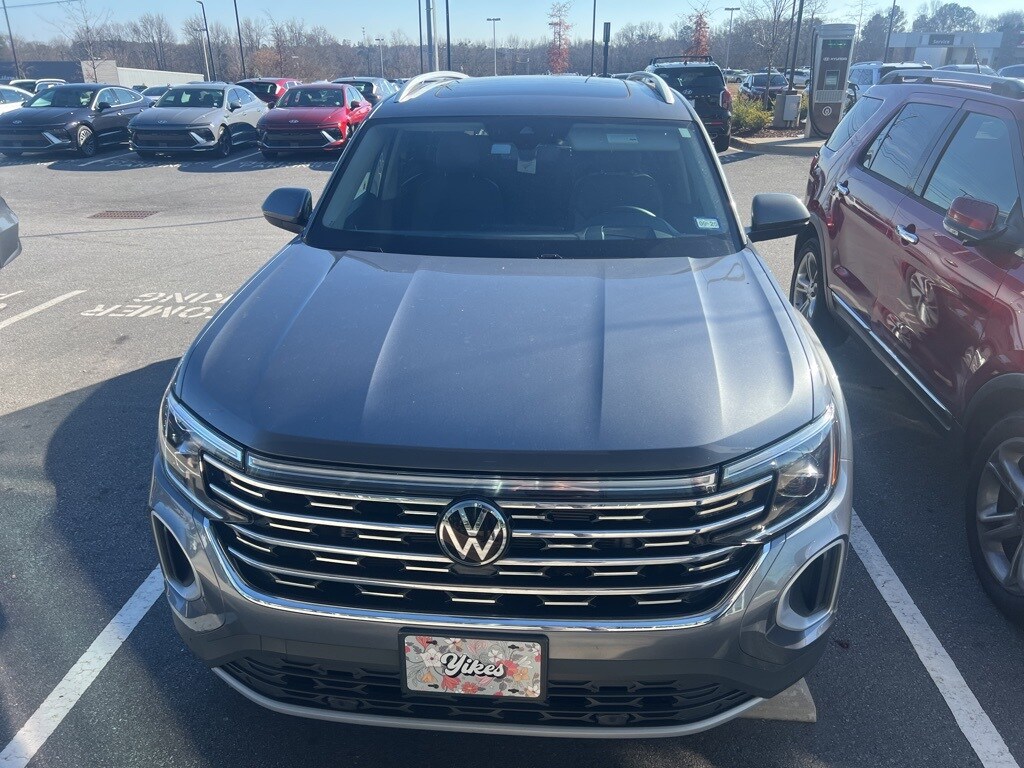 Used 2024 Volkswagen Atlas 2.0T SEL SUV