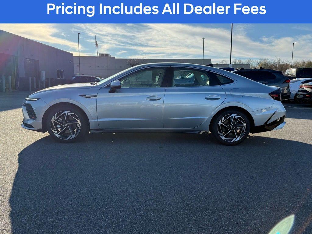 2026 Hyundai Sonata SEL - Photo 6