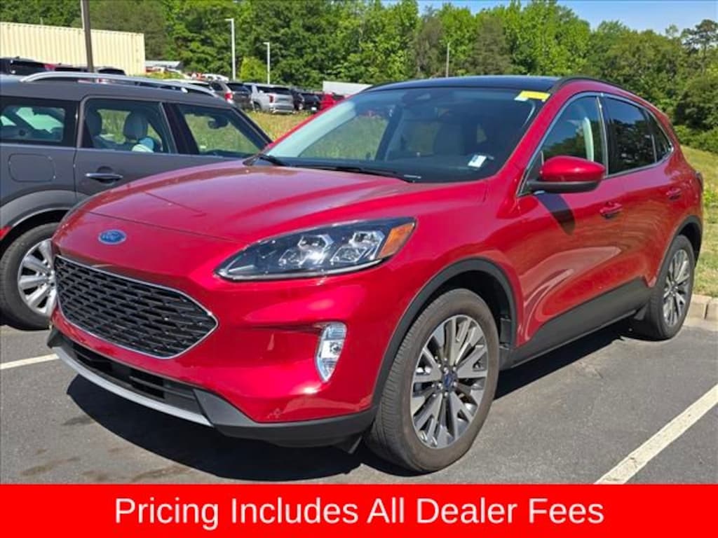 Used 2022 Ford Escape Titanium SUV