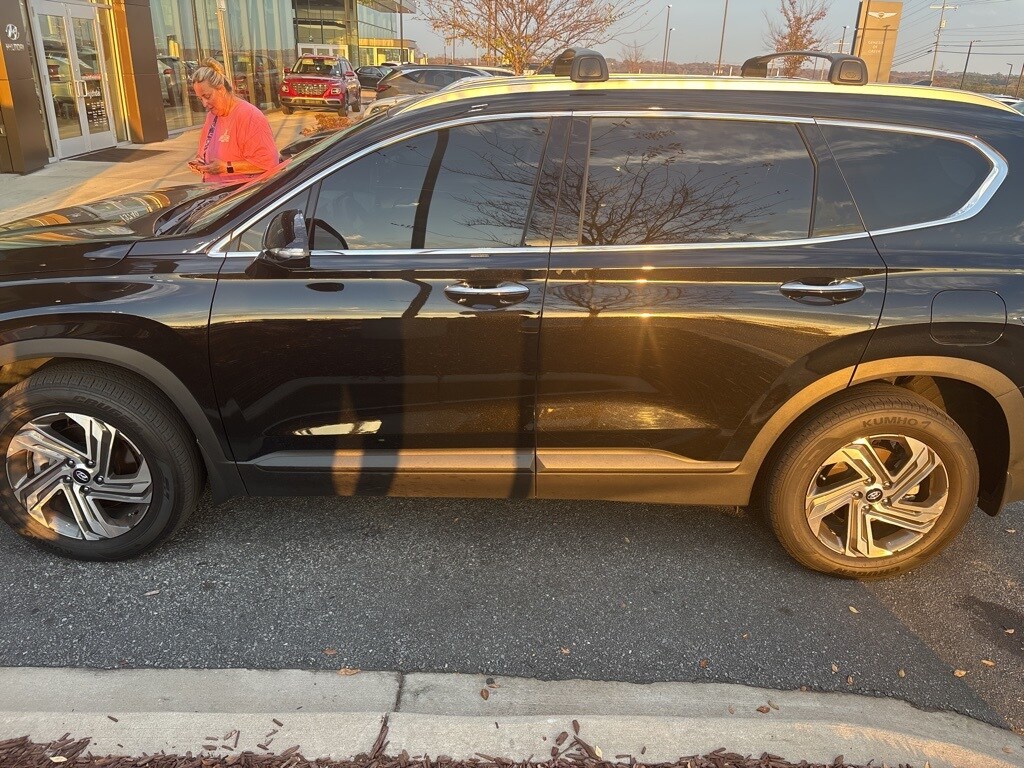 Used 2023 Hyundai Santa Fe SEL SUV