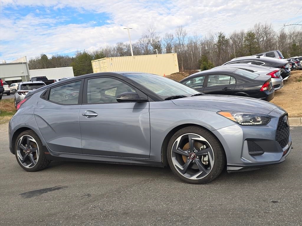 2019 Hyundai Veloster Ultimate