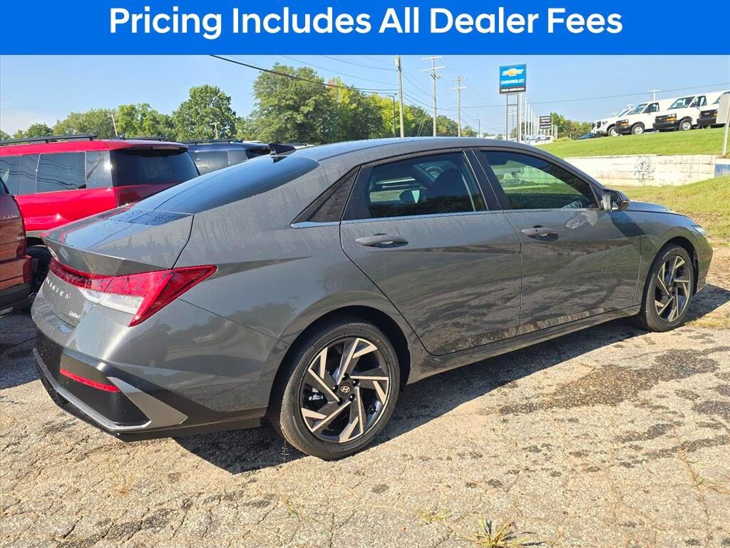 New 2026 Hyundai Elantra Limited Sedan