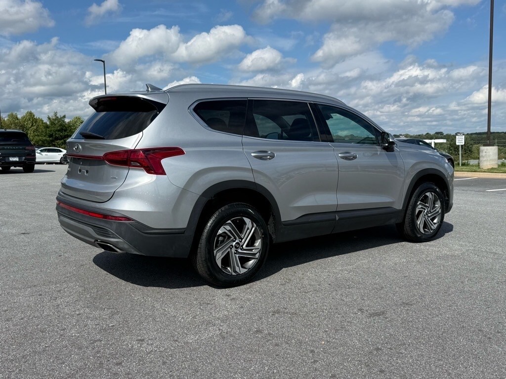 2023 Hyundai Santa Fe SEL photo 3