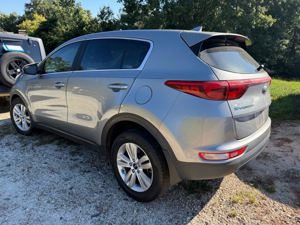 2019 Kia Sportage LX photo 3