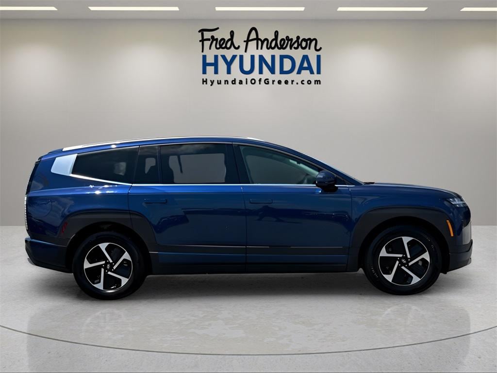 New 2026 Hyundai IONIQ 9 SE SUV