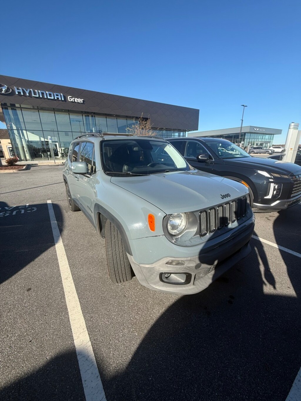 Used 2017 Jeep Renegade Latitude FWD SUV