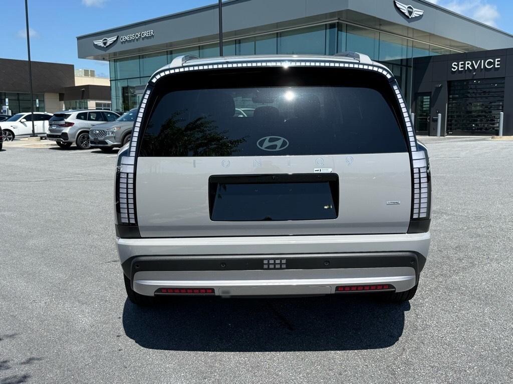 New 2026 Hyundai IONIQ 9 SE SUV