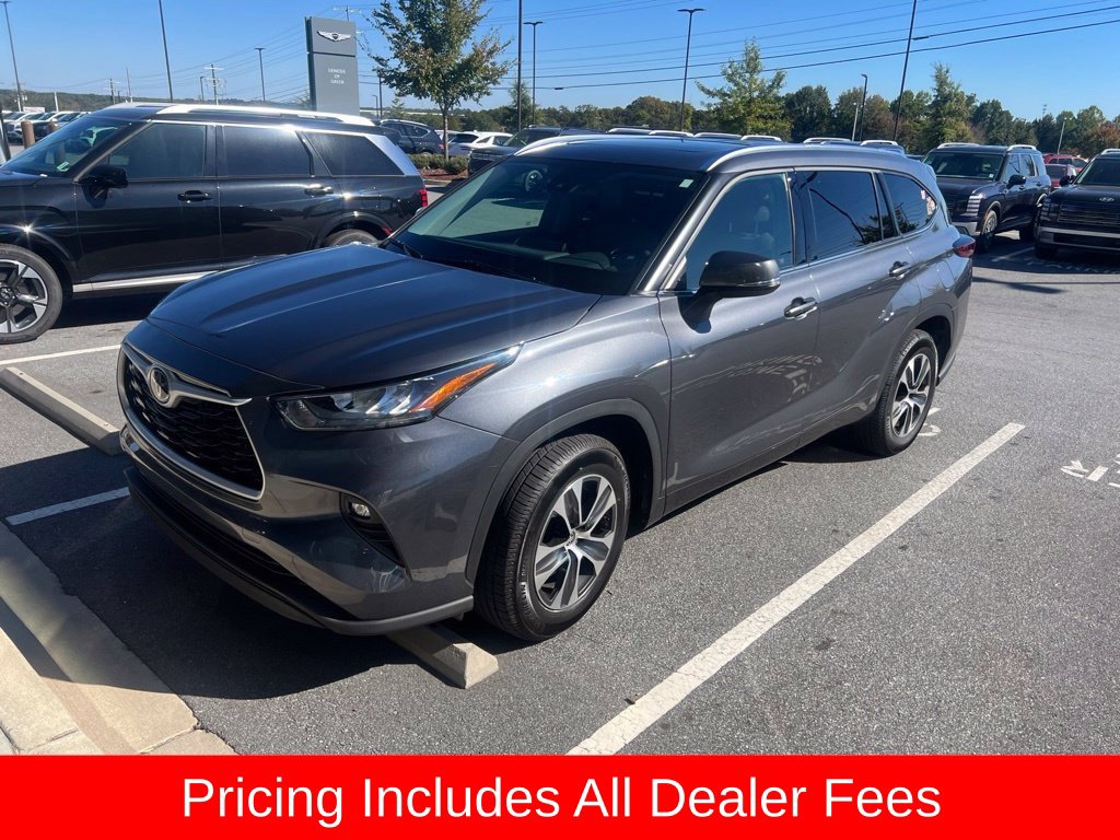 Used 2020 Toyota Highlander XLE SUV