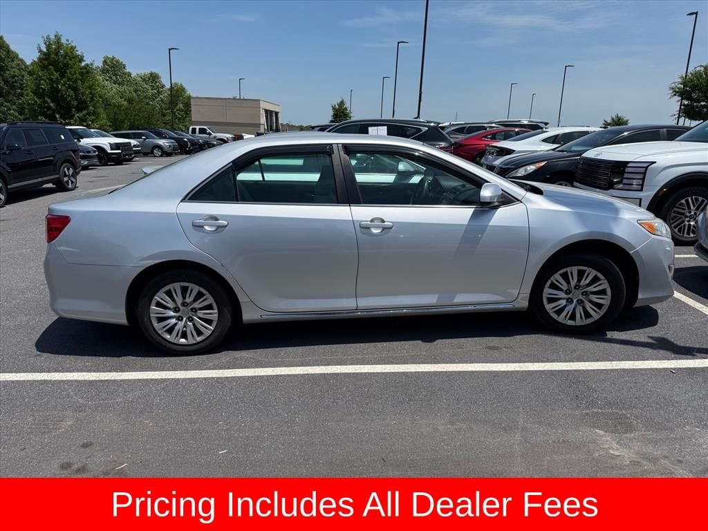 Used 2014 Toyota Camry LE with VIN 4T1BF1FK4EU387962 for sale in Greer, SC