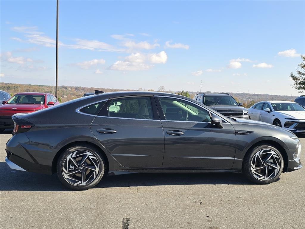 New 2026 Hyundai Sonata SEL Sport Sedan