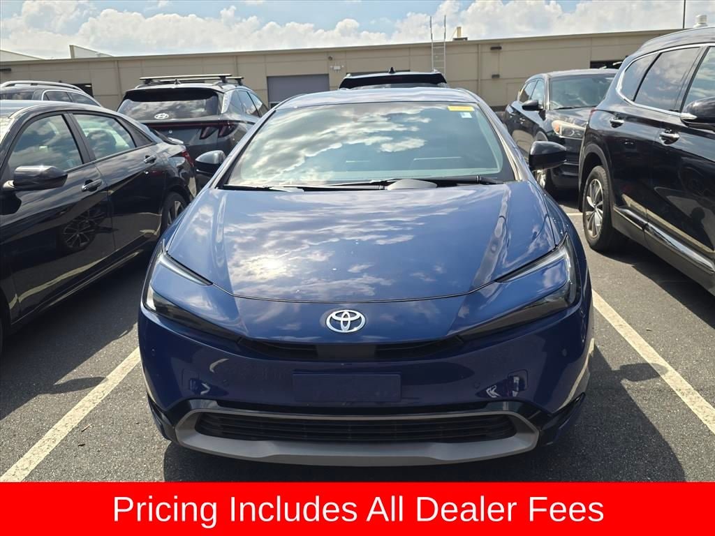 Used 2024 Toyota Prius XLE Hatchback