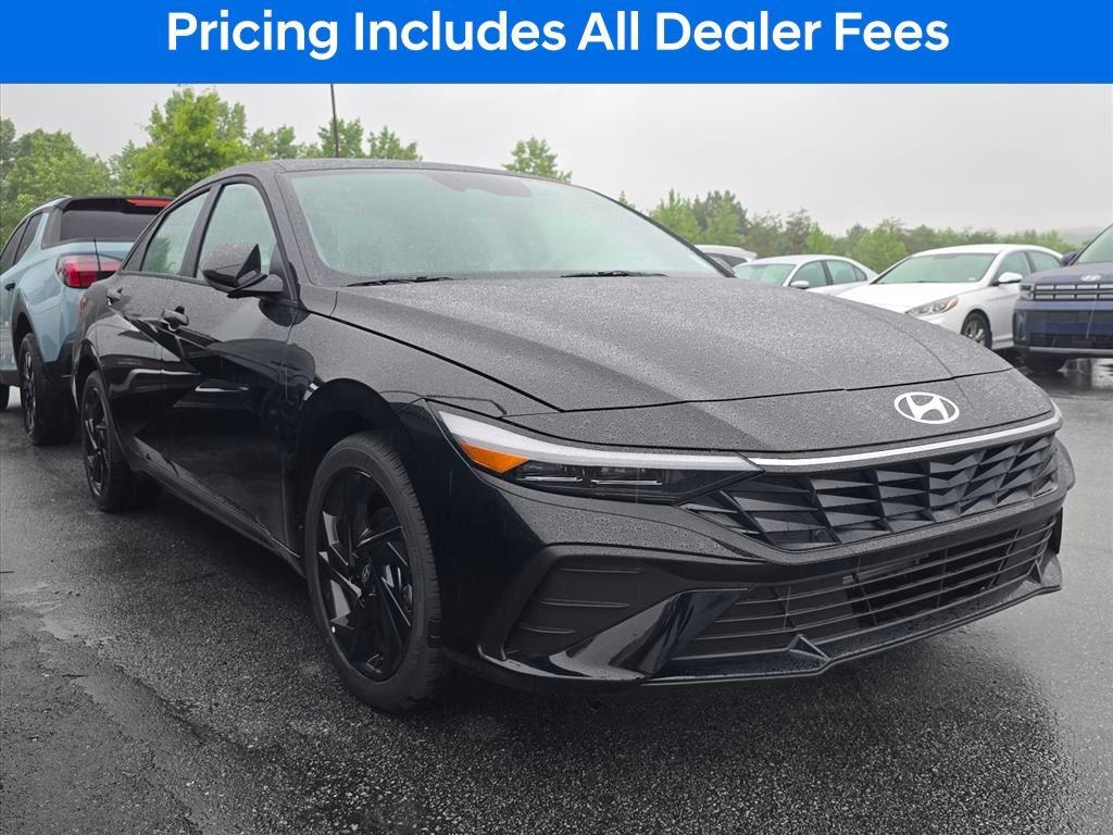 New 2026 Hyundai Elantra SEL Sport Sedan