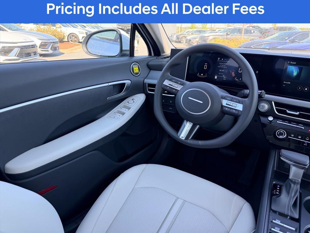 2026 Hyundai Sonata SE - Photo 10