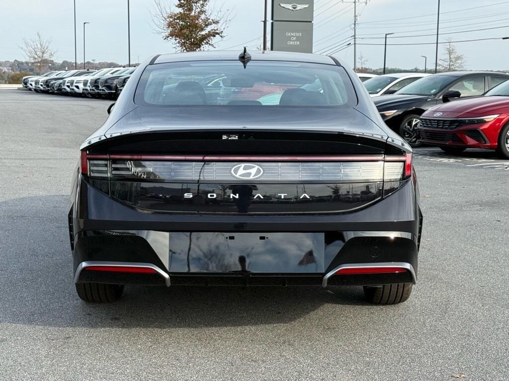 New 2026 Hyundai Sonata SEL Sport Sedan