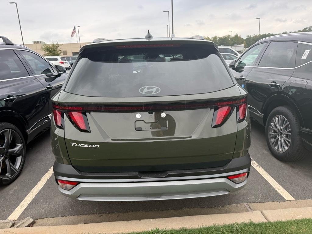 New 2026 Hyundai Tucson SEL FWD SUV