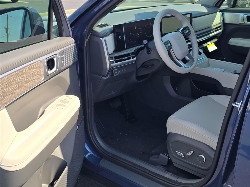 2026 Hyundai Santa Fe Limited - Photo 9