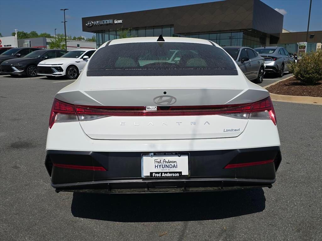 New 2026 Hyundai Elantra Limited Sedan