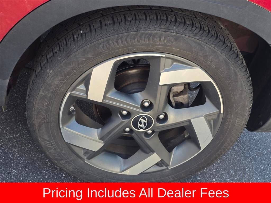 Used 2022 Hyundai Venue Limited SUV