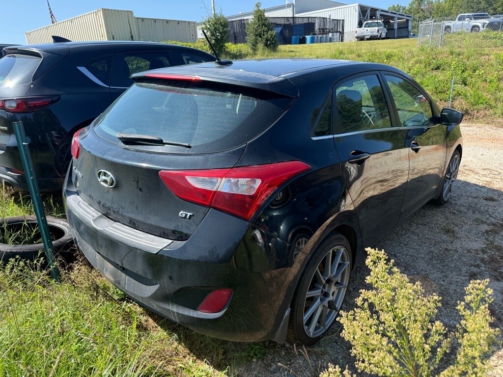 2016 Hyundai Elantra GT Base photo 3