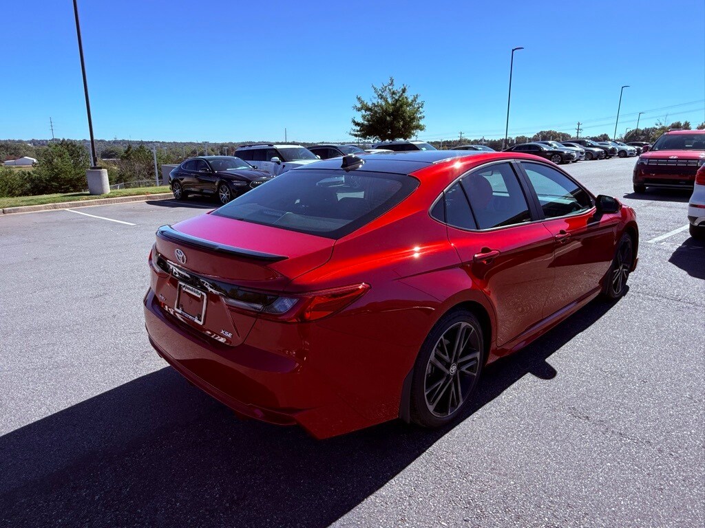 2025 Toyota Camry XSE photo 4