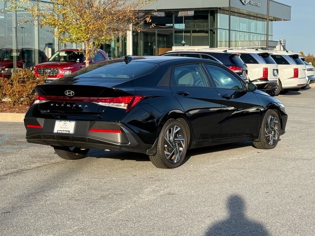 Certified 2025 Hyundai Elantra SEL Sport Sedan