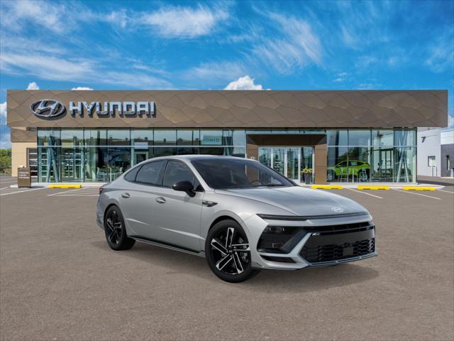 2025 Hyundai Sonata N Line photo 2