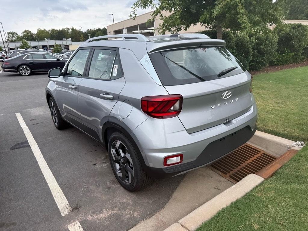 New 2026 Hyundai Venue SEL SUV