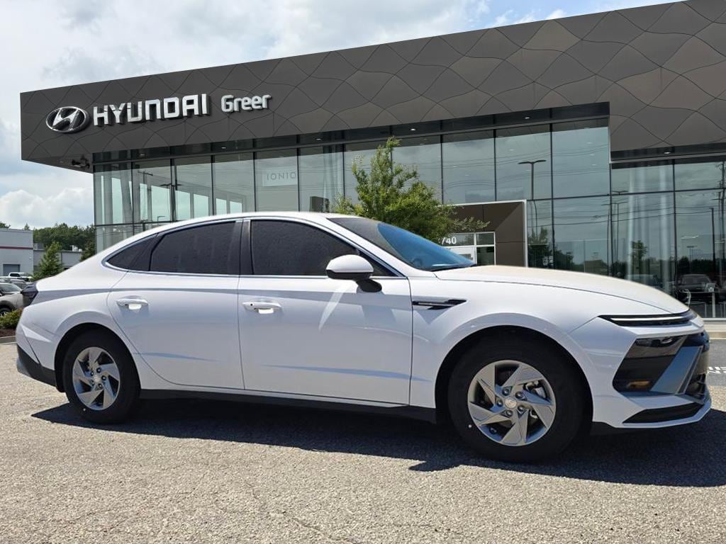 New 2026 Hyundai Sonata SE Sedan